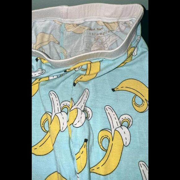 Little Sleepies 3T Bundle - Picture 9 of 9